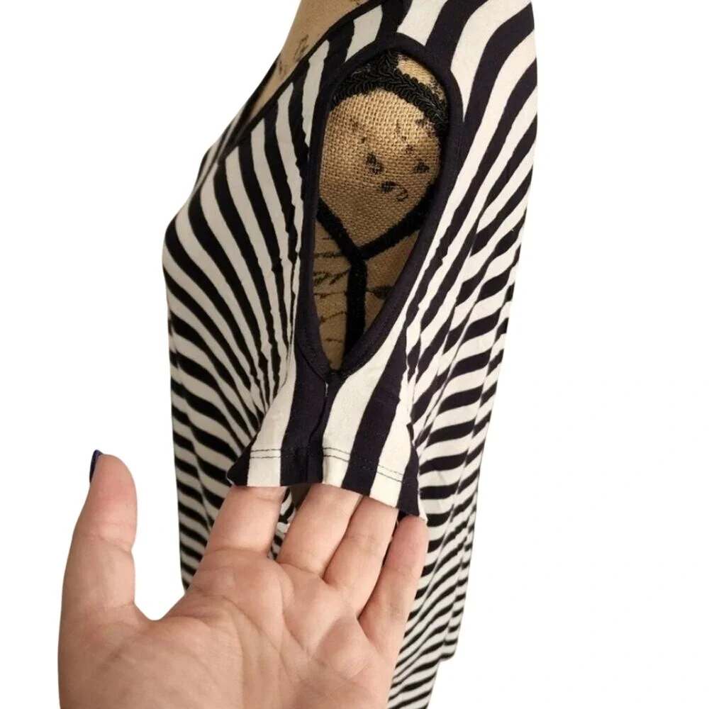 Michael Kors Black White Striped Cold Shoulder Scoop‎ Neck Top Tee